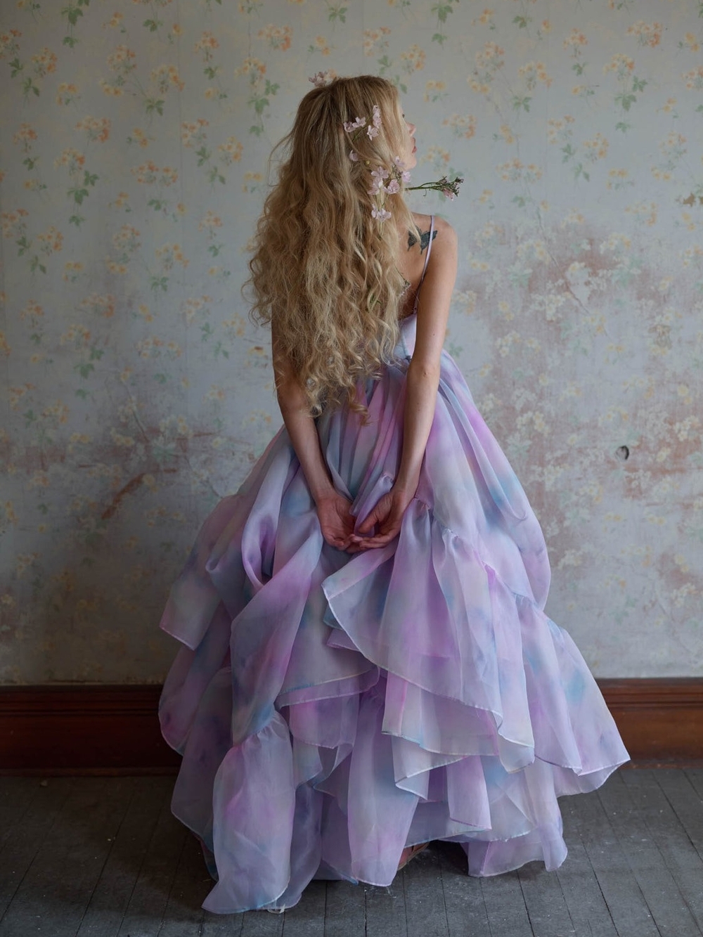 Selkie Morpho Destination Gown - Picture 2 of 3